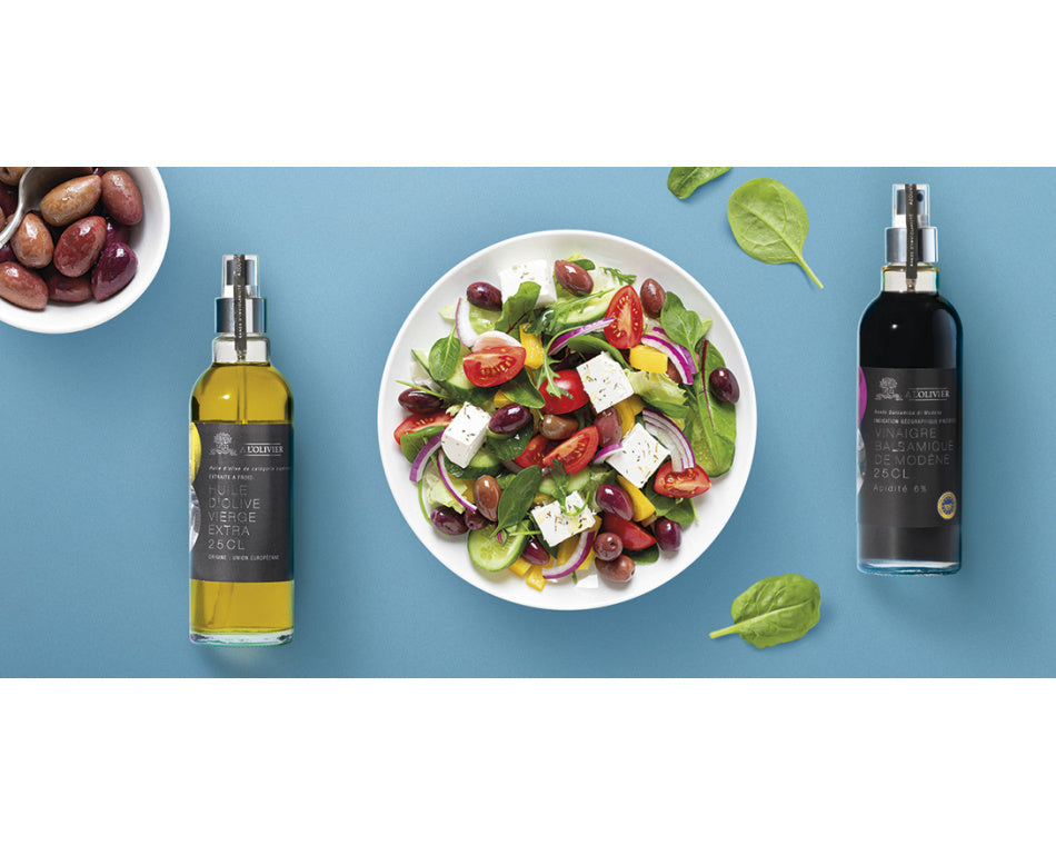 Salade Grecque traditionnelle à l’huile d’olive vierge extra et vinaigre balsamique A l’Olivier