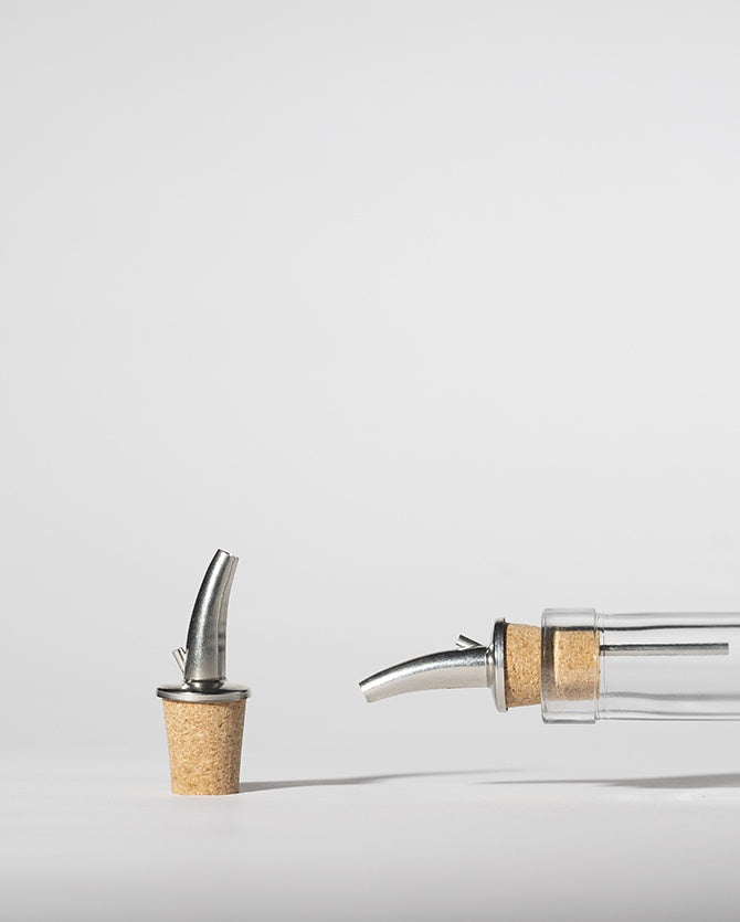 Bec verseur inox long pour bouteille d'huile
