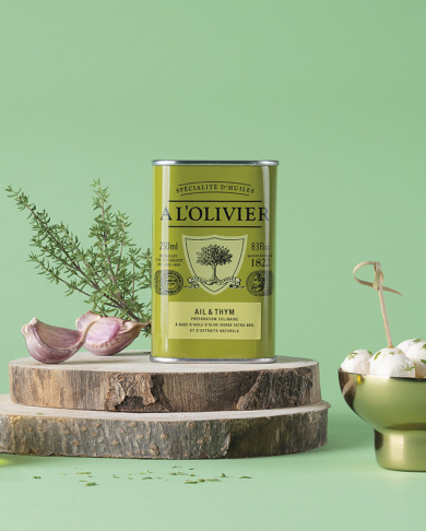 huile d'olive aromatique à l'ail et thym