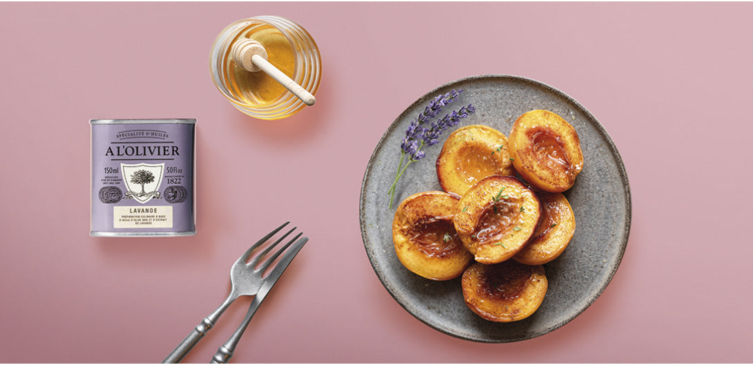 ABRICOTS RÔTIS AU MIEL ET À L’HUILE D’OLIVE AROMATIQUE LAVANDE A L’OLIVIER