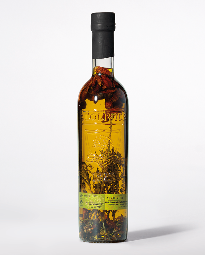 Extra virgin olive oil with herbs - collector's bottle