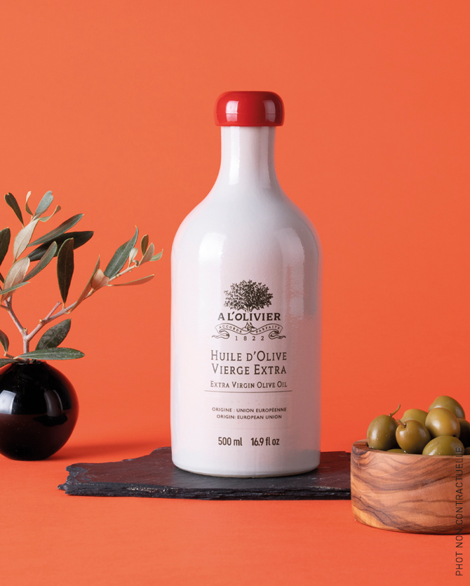 Natives Olivenöl extra - Flasche aus Steingut