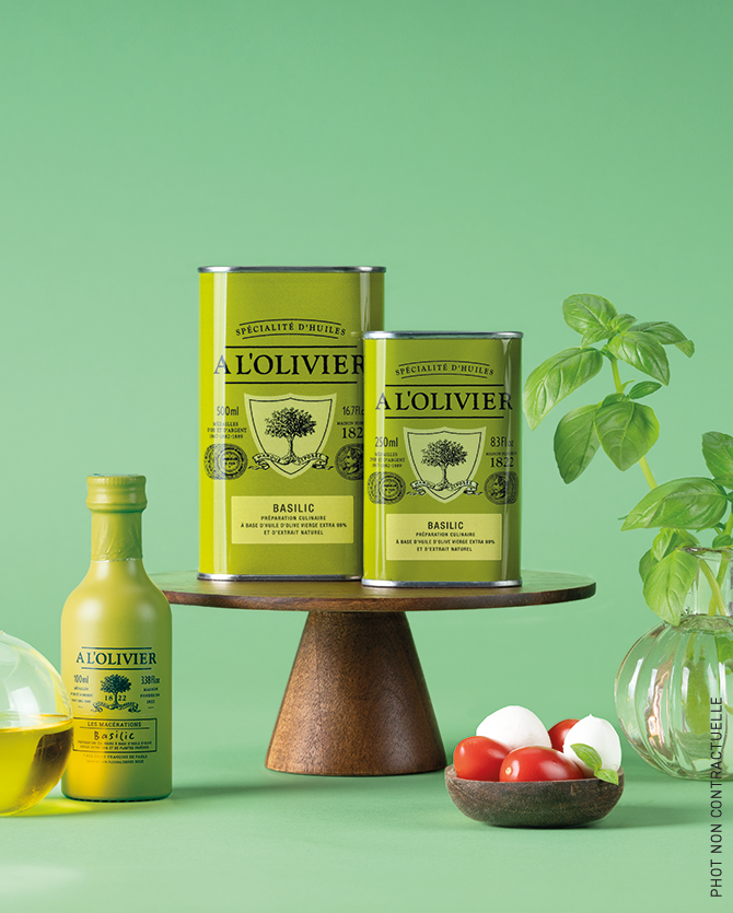 Aceite de oliva infusionado con albahaca